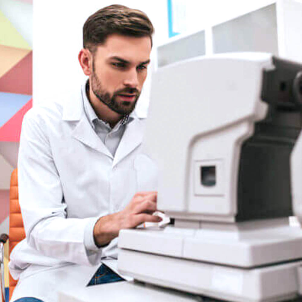 optometrist in Pawtucket